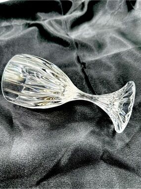 Mikasa Park Lane Crystal Wine Goblet. Made in Germany.